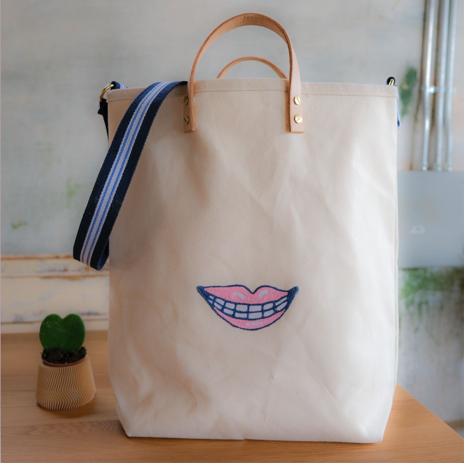 BL x Lunchroom Anxiety  Large Bucket Canvas Tote, Smile – Bakery Lorraine